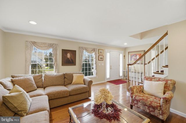 352 CHESTNUT DRIVE, Manahawkin, NJ 08050