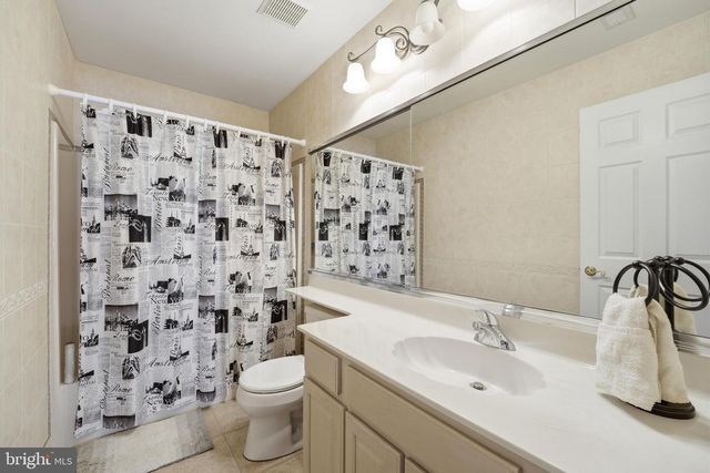 352 CHESTNUT DRIVE, Manahawkin, NJ 08050
