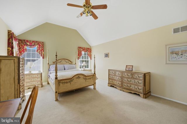 352 CHESTNUT DRIVE, Manahawkin, NJ 08050