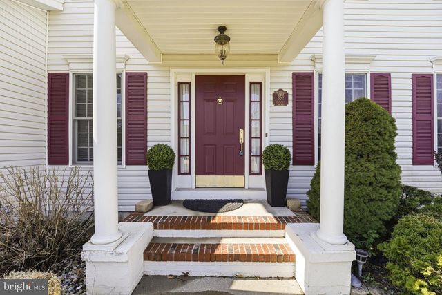 352 CHESTNUT DRIVE, Manahawkin, NJ 08050