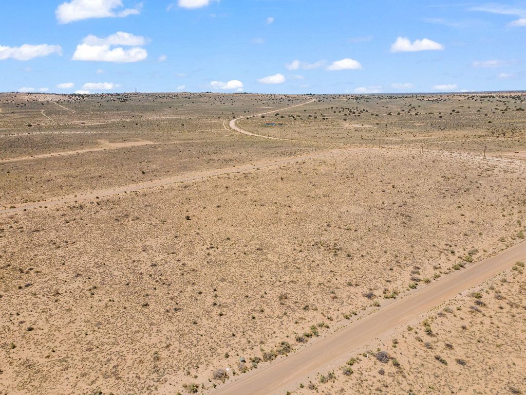 Image 9 of property listing at STARRY SKY Avenue NE, Rio Rancho, NM 87144