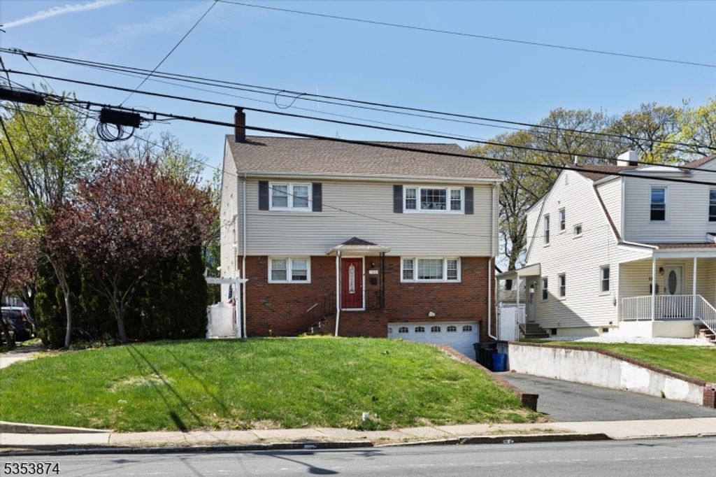 105 Union Ave, Nutley Twp., NJ 07110