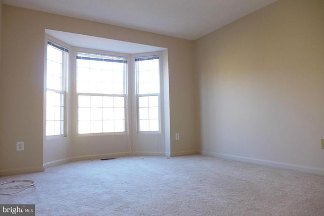 9407 VAN ARSDALE DR, Vienna, VA 22181