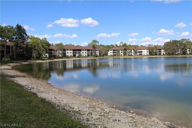 5708 Deauville CIR J203, Naples, FL 34112