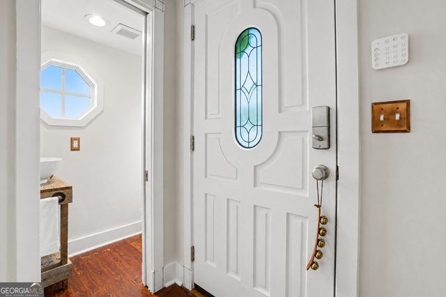 4010 Lower Roswell Road, Marietta, GA 30068
