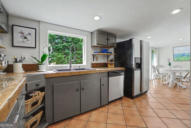 4010 Lower Roswell Road, Marietta, GA 30068