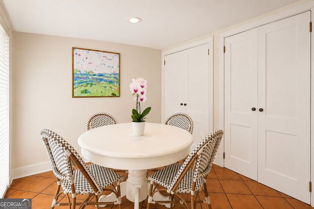 4010 Lower Roswell Road, Marietta, GA 30068