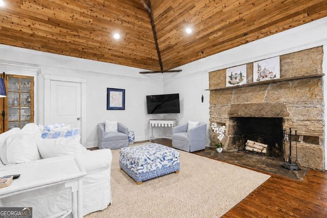 4010 Lower Roswell Road, Marietta, GA 30068