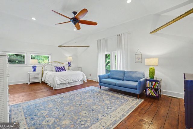 4010 Lower Roswell Road, Marietta, GA 30068