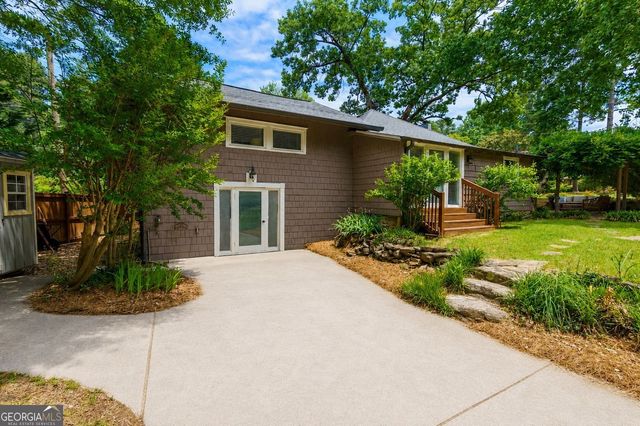 4010 Lower Roswell Road, Marietta, GA 30068