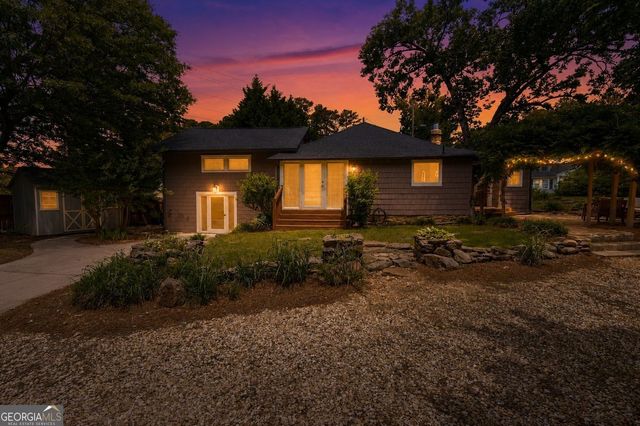 4010 Lower Roswell Road, Marietta, GA 30068