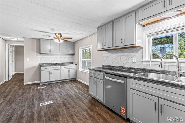 11739 Argonne Road, Festus, MO 63028