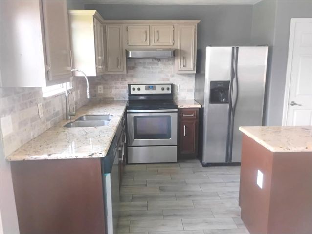 2617 Pompano Road, Texas City, TX 77591