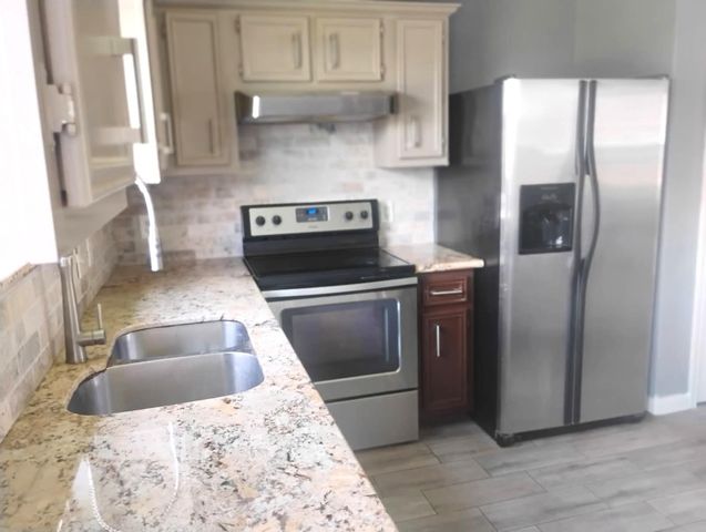 2617 Pompano Road, Texas City, TX 77591
