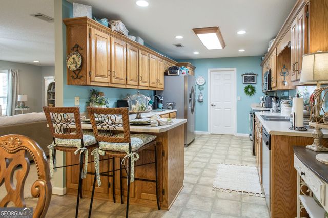 4331 Knotty Pine Lane, Waycross, GA 31503