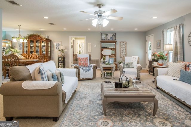 4331 Knotty Pine Lane, Waycross, GA 31503