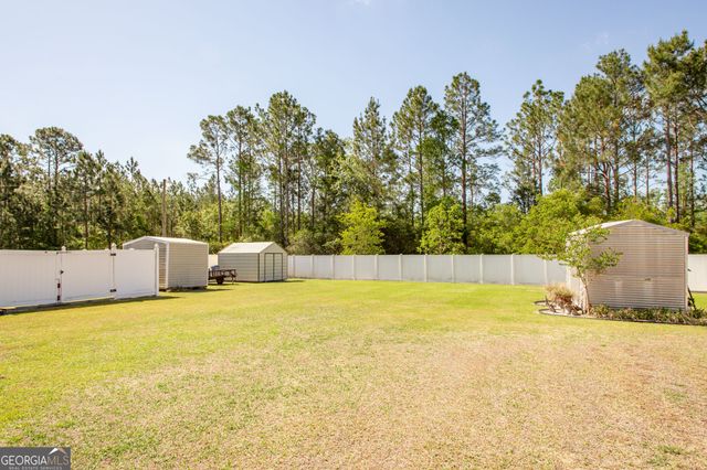 4331 Knotty Pine Lane, Waycross, GA 31503