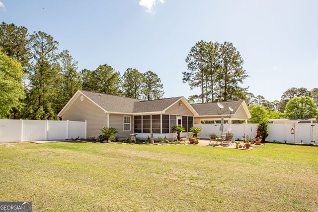 4331 Knotty Pine Lane, Waycross, GA 31503