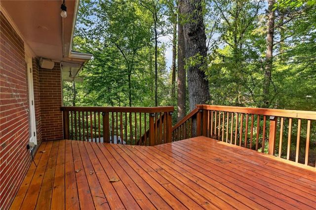 1975 N Ridgeway Road NE, Atlanta, GA 30345