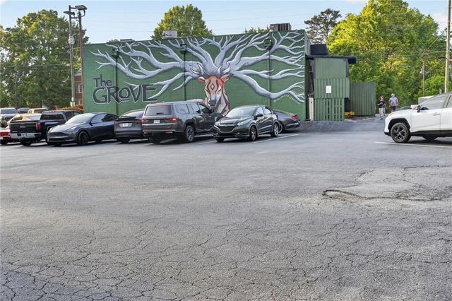 1975 N Ridgeway Road NE, Atlanta, GA 30345