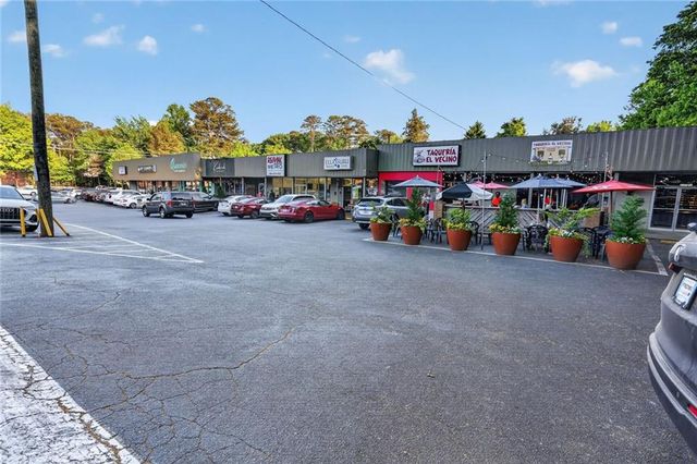 1975 N Ridgeway Road NE, Atlanta, GA 30345