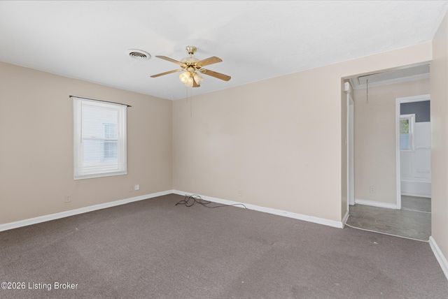 4607 Picadilly Ave, Louisville, KY 40215