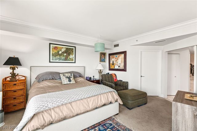 222 Karen Avenue 3305, Las Vegas, NV 89109