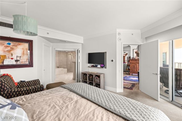 222 Karen Avenue 3305, Las Vegas, NV 89109