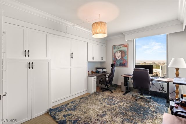 222 Karen Avenue 3305, Las Vegas, NV 89109