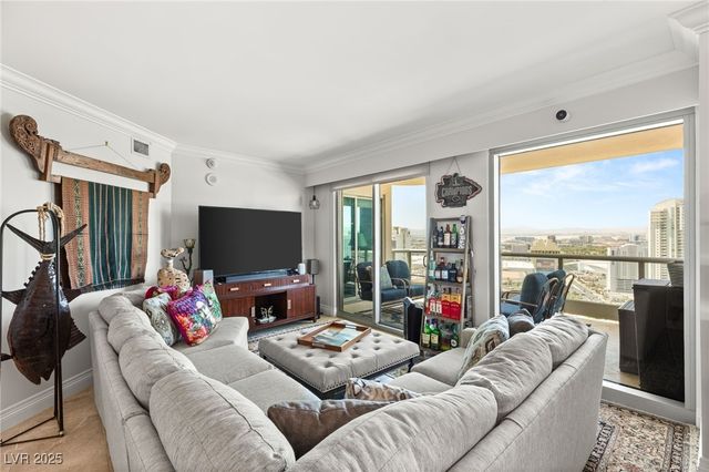 222 Karen Avenue 3305, Las Vegas, NV 89109