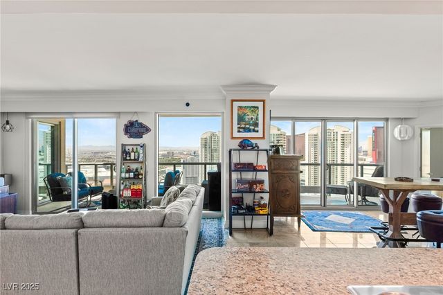 222 Karen Avenue 3305, Las Vegas, NV 89109