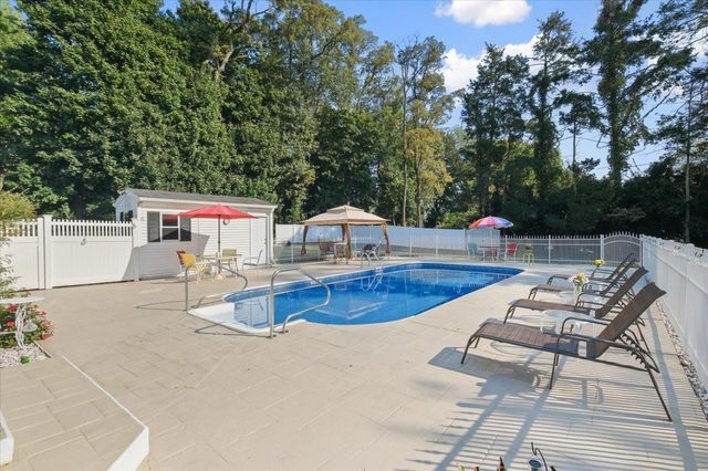 82 E Cedar Street, Poughkeepsie, NY 12601