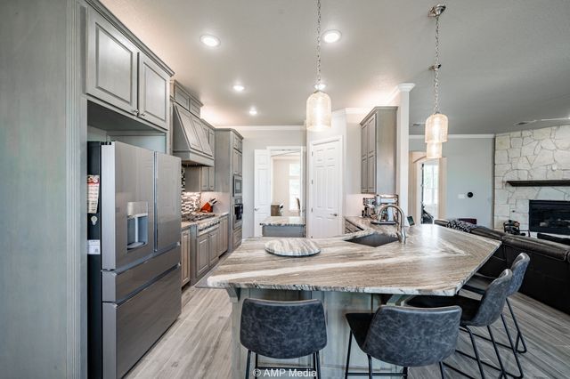 408 Lake Arbor Drive, Weatherford, TX 76088