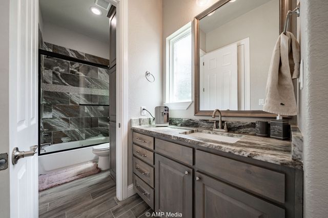 408 Lake Arbor Drive, Weatherford, TX 76088