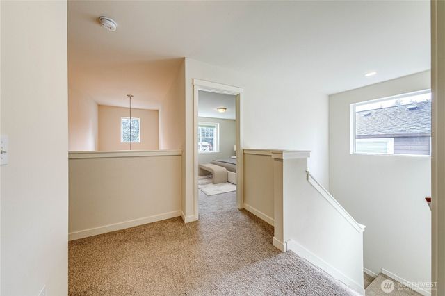 21914 78th Place W, Edmonds, WA 98026