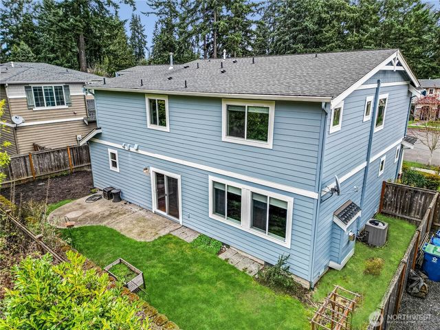 21914 78th Place W, Edmonds, WA 98026
