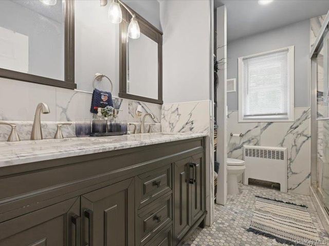 955 Bruce Drive, Wantagh, NY 11793