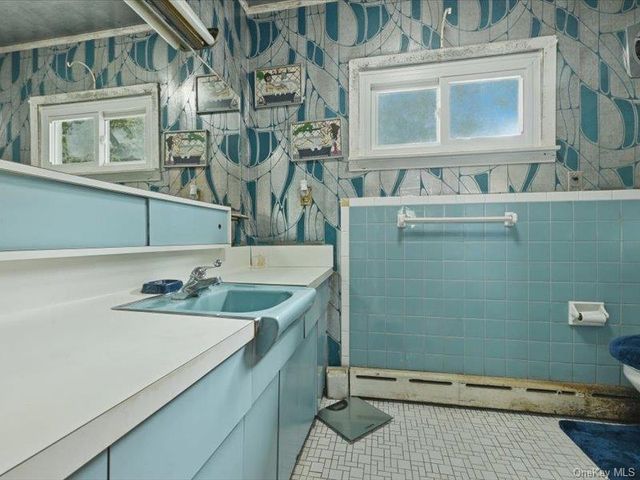 955 Bruce Drive, Wantagh, NY 11793