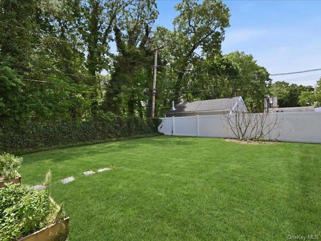 955 Bruce Drive, Wantagh, NY 11793