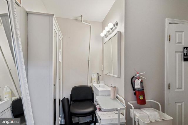 1725 SOUTH ST, Philadelphia, PA 19146