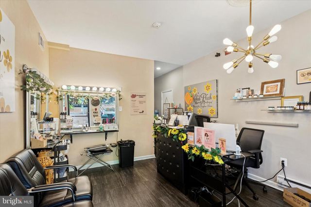 1725 SOUTH ST, Philadelphia, PA 19146