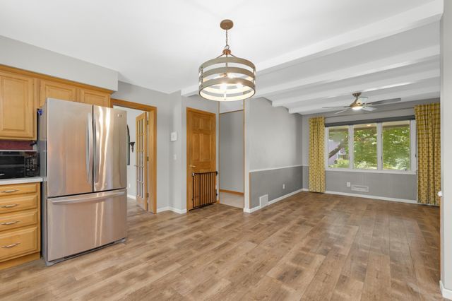 13513 Colfax Avenue S, Burnsville, MN 55337