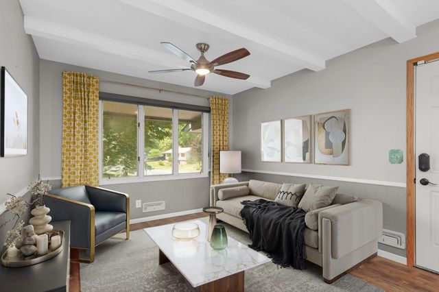 13513 Colfax Avenue S, Burnsville, MN 55337