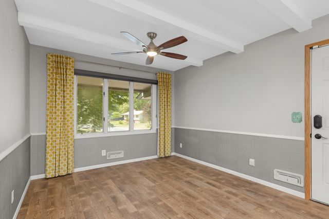 13513 Colfax Avenue S, Burnsville, MN 55337