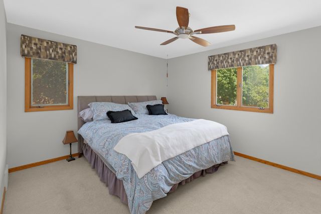 13513 Colfax Avenue S, Burnsville, MN 55337