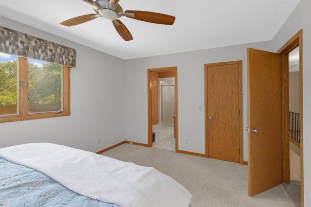 13513 Colfax Avenue S, Burnsville, MN 55337