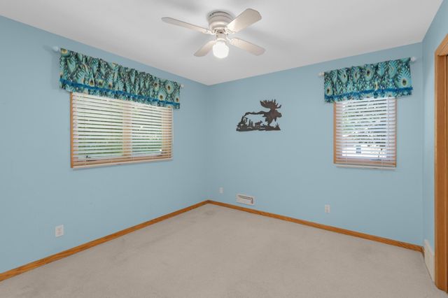 13513 Colfax Avenue S, Burnsville, MN 55337