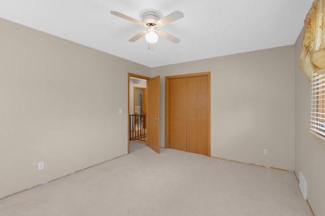 13513 Colfax Avenue S, Burnsville, MN 55337