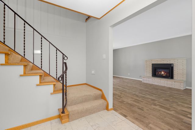 13513 Colfax Avenue S, Burnsville, MN 55337