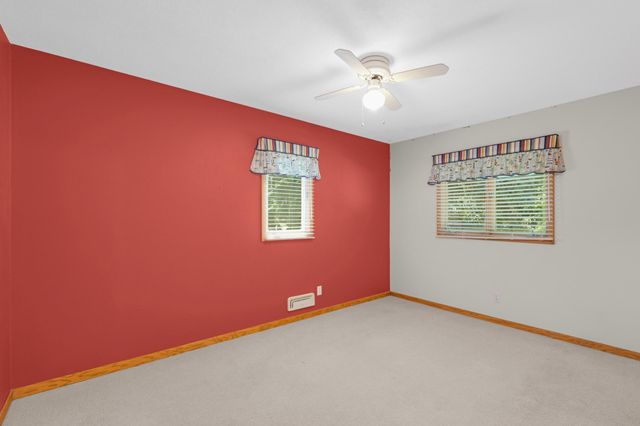 13513 Colfax Avenue S, Burnsville, MN 55337